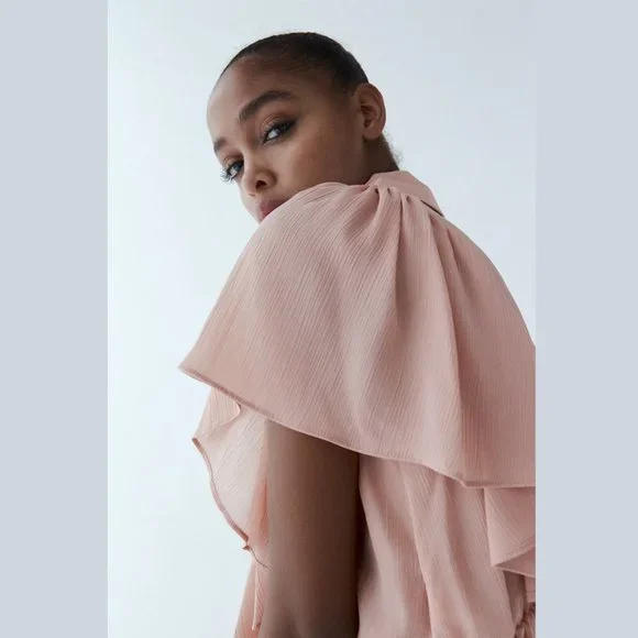 LAST ONE!!! ZARA Blouse with Contrasting Tie - Picture 6 of 12